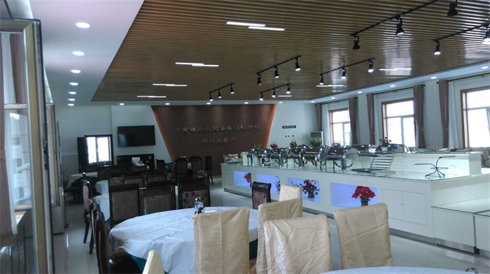 铁路学校餐厅完工照片